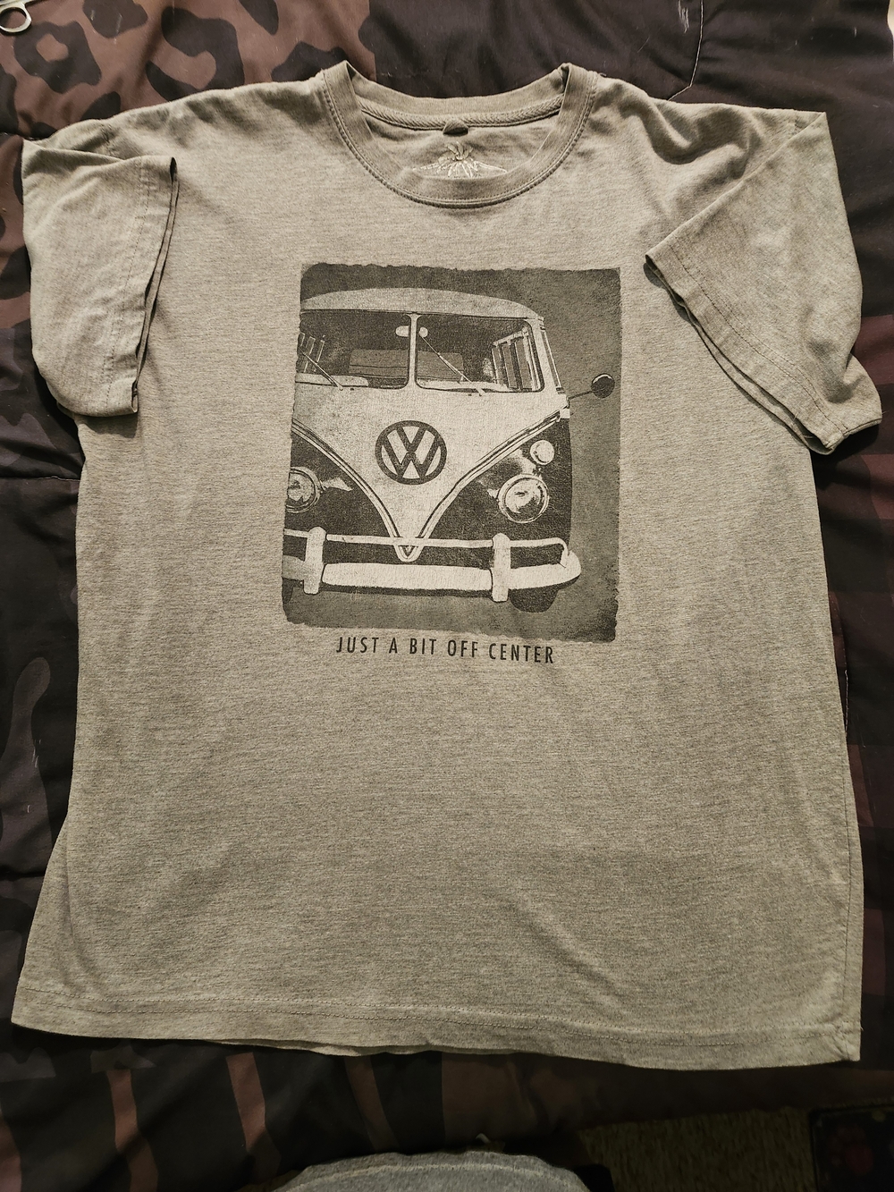 Newport Gray Men's Vintage Volkswagen Graphic Tee Size M